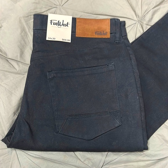 Far West Designed in Canada Black Jeans - Picture 1 of 5